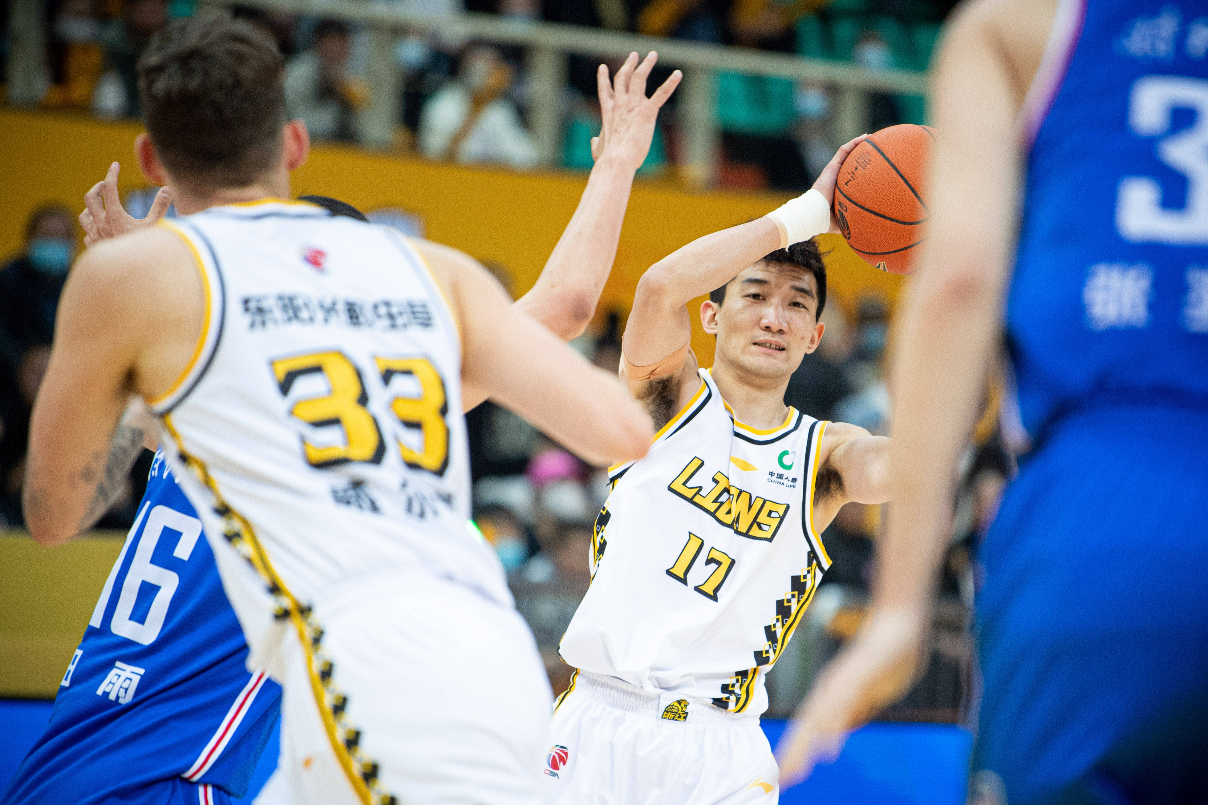 包含里程碑夜广厦男篮再遭质疑;社区盾冲刺阶段刷纪录;震撼外界;训练强度明显提升的词条 包含里程碑夜广厦男篮再遭质疑;社区盾冲刺阶段刷纪录;震撼外界;训练强度明显提升的词条