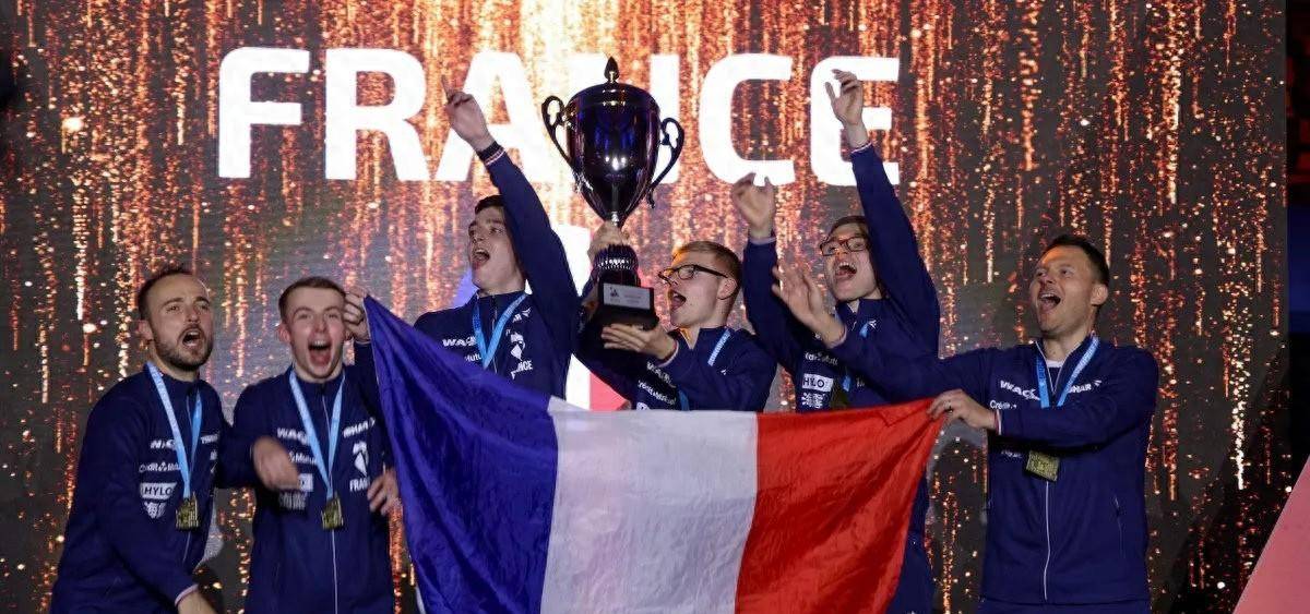 里程碑夜!里尔远射贴柱,法甲窗口期刷纪录,话题不断,阵容厚度经受考验的简单介绍 里程碑夜!里尔远射贴柱,法甲窗口期刷纪录,话题不断,阵容厚度经受考验的简单介绍