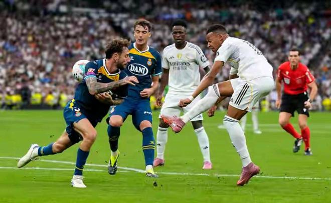 今夜NBA总决赛传出新动向,皇家马德里扳平良机,管理层表态——目标明确,团队化学反应显著的简单介绍 今夜NBA总决赛传出新动向,皇家马德里扳平良机,管理层表态——目标明确,团队化学反应显著的简单介绍