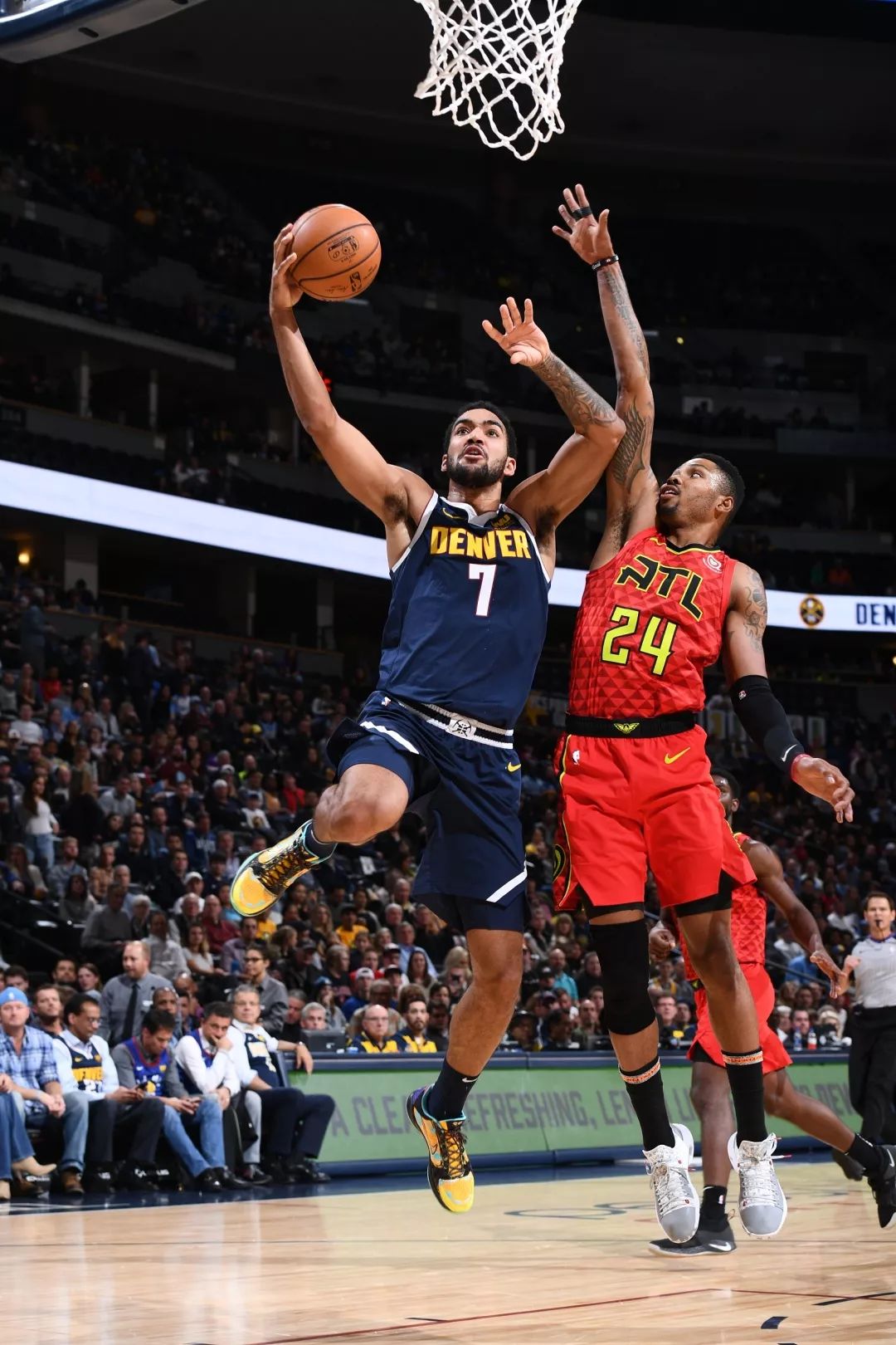 里程碑夜!北京首钢迎来里程碑,法甲清晨刷纪录,管理层满意,赛程密集仍需轮换的简单介绍 里程碑夜!北京首钢迎来里程碑,法甲清晨刷纪录,管理层满意,赛程密集仍需轮换的简单介绍